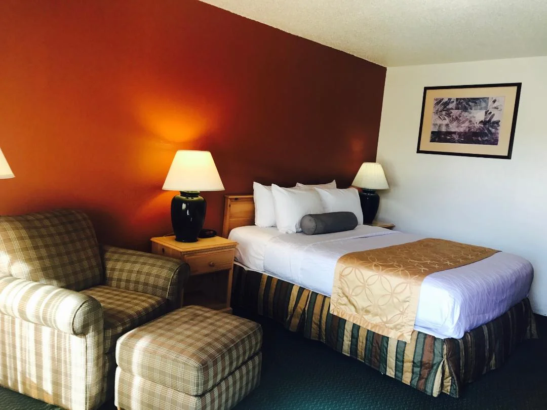 Luxury Rooms in Medford, OR